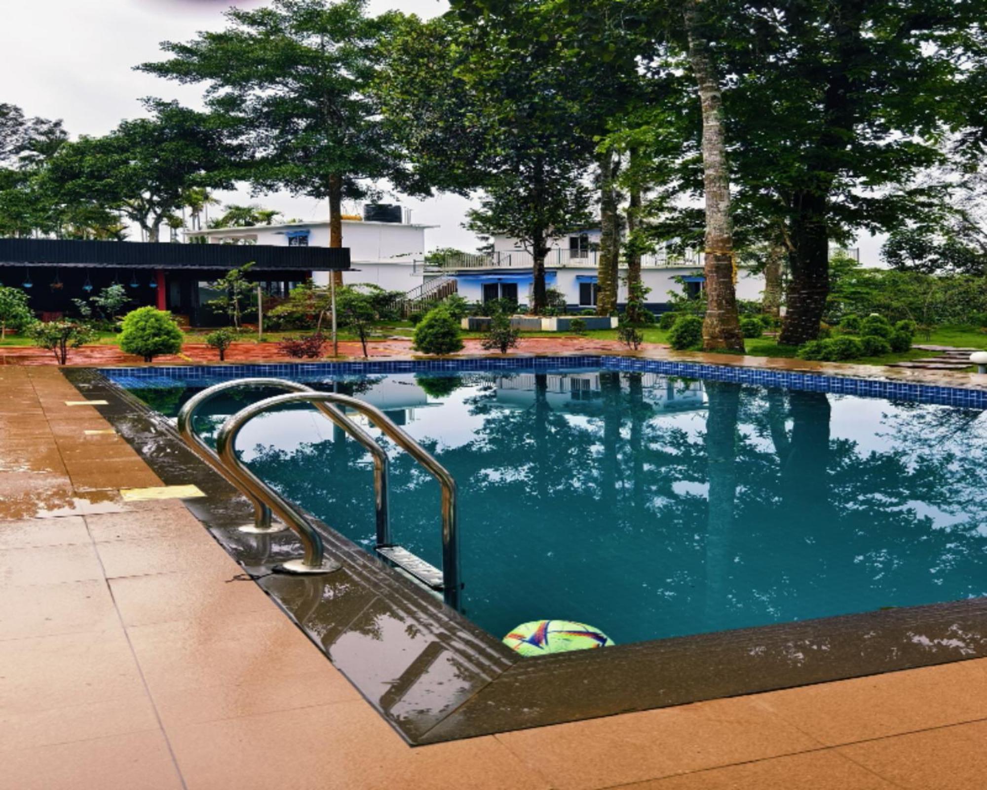 Haze Woods Resort Vaduvanchal Extérieur photo