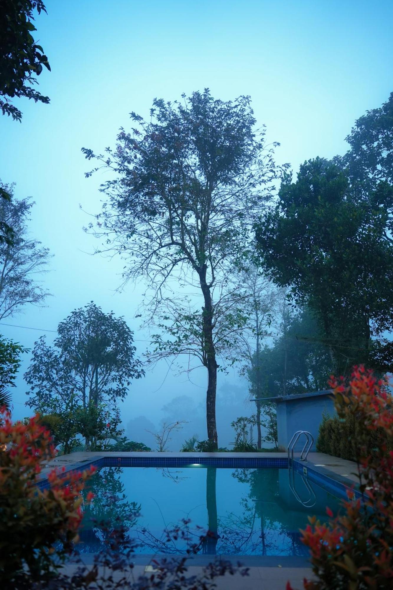 Haze Woods Resort Vaduvanchal Extérieur photo