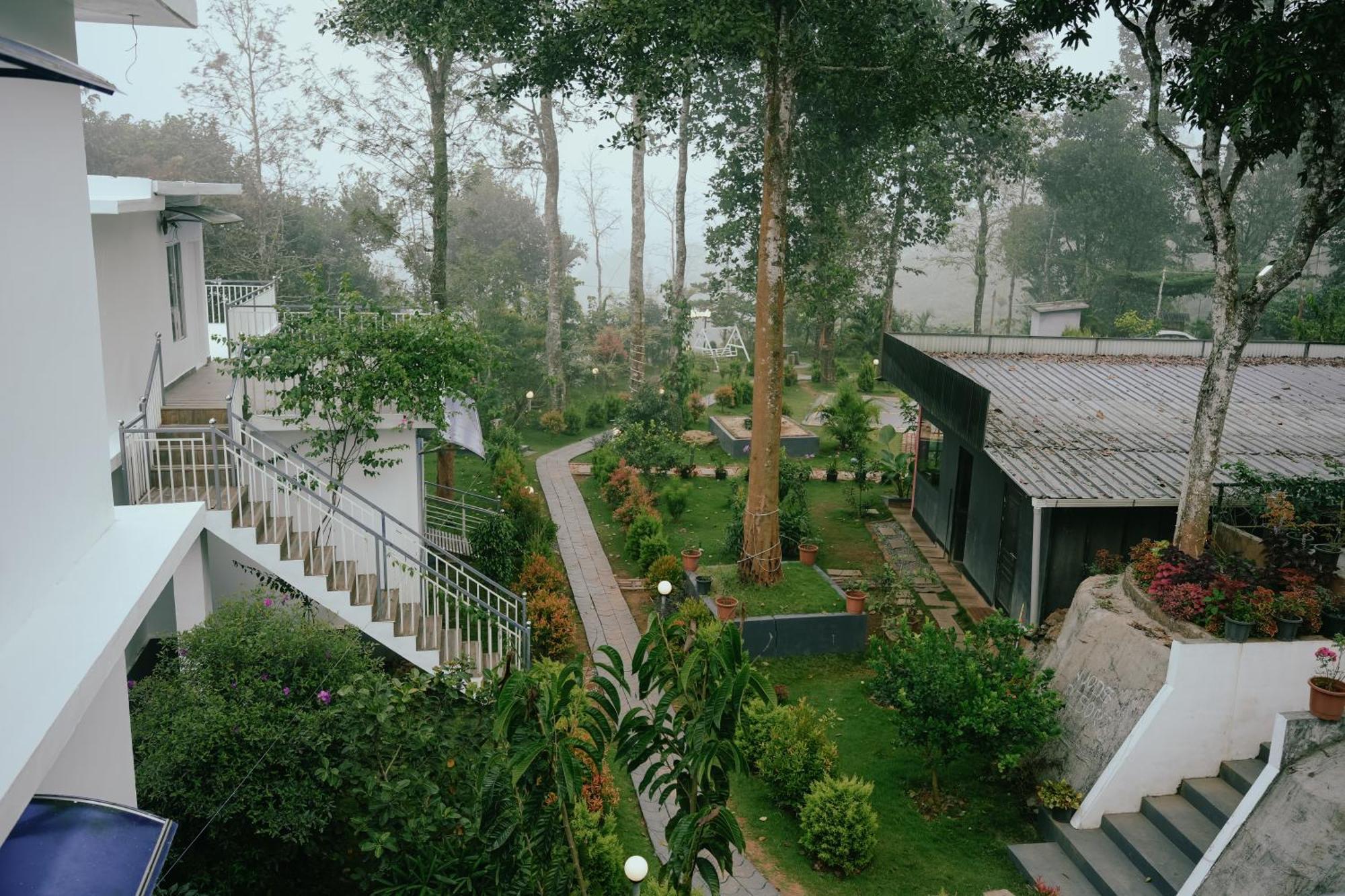 Haze Woods Resort Vaduvanchal Extérieur photo