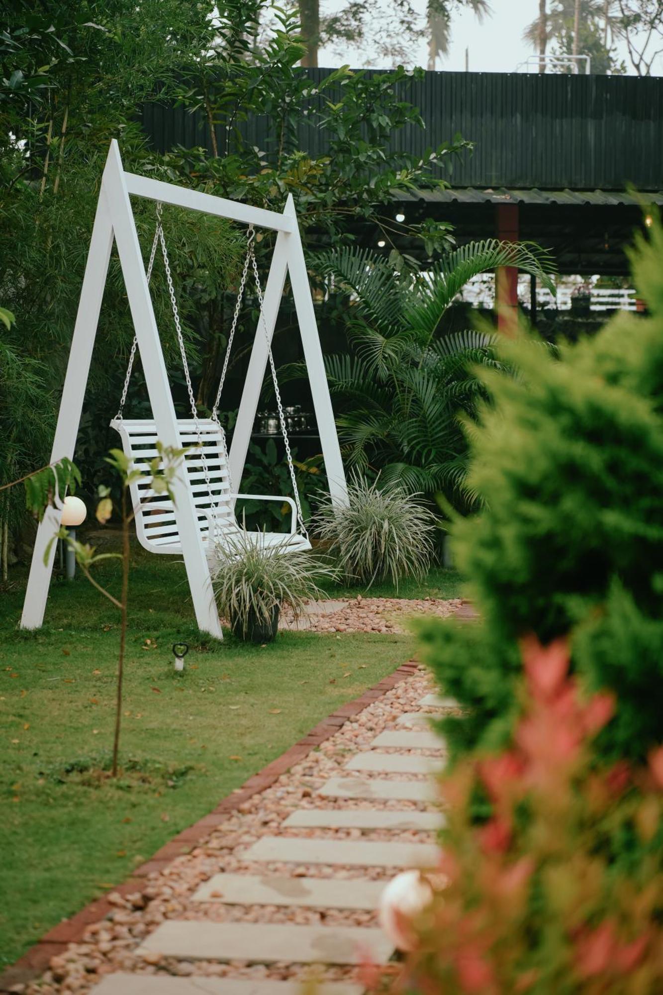 Haze Woods Resort Vaduvanchal Extérieur photo