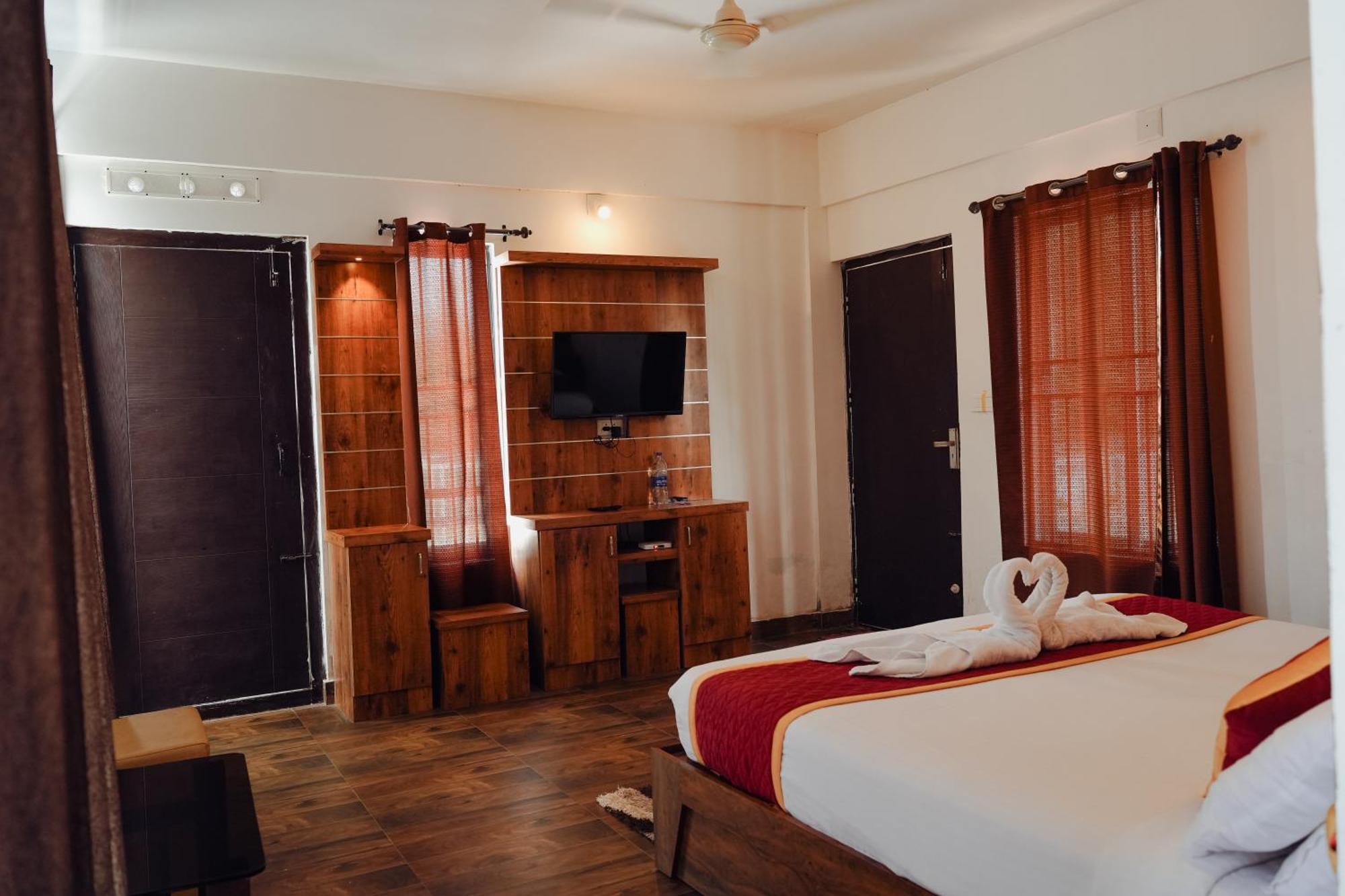 Haze Woods Resort Vaduvanchal Extérieur photo