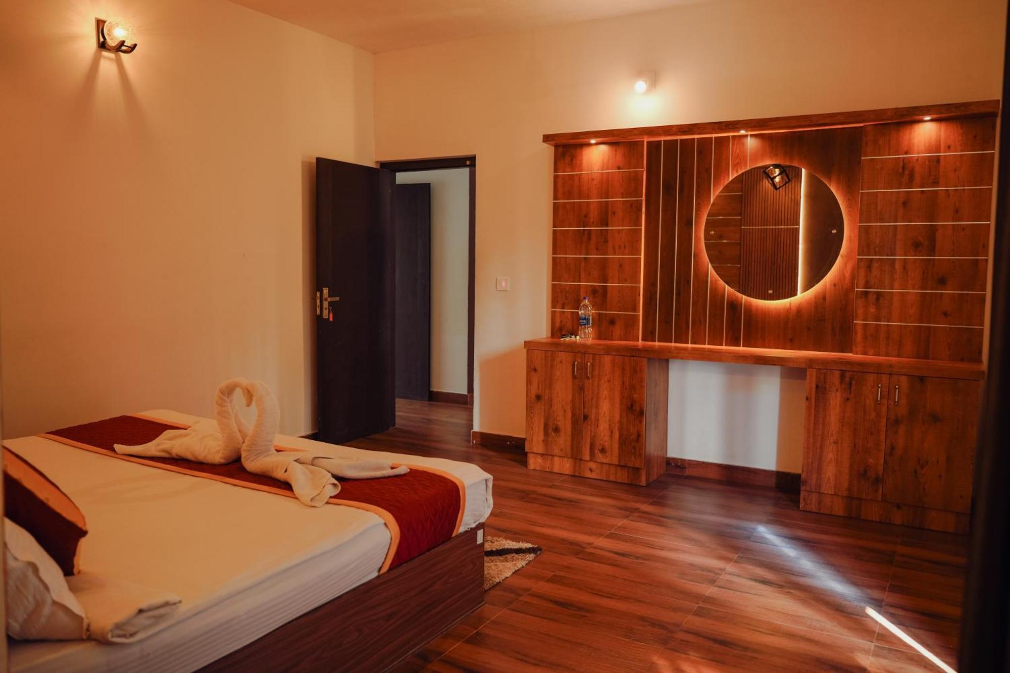 Haze Woods Resort Vaduvanchal Extérieur photo