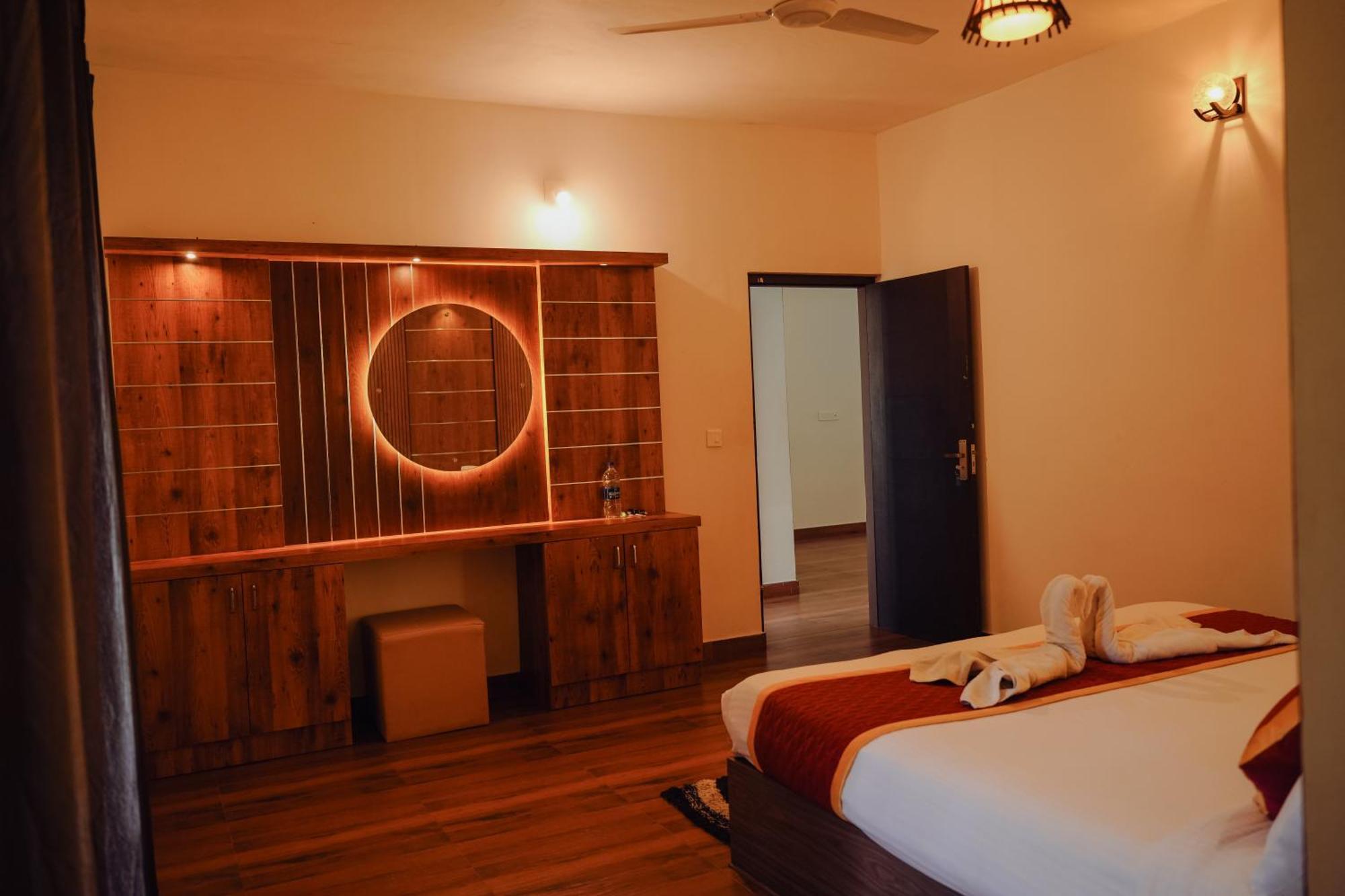 Haze Woods Resort Vaduvanchal Extérieur photo