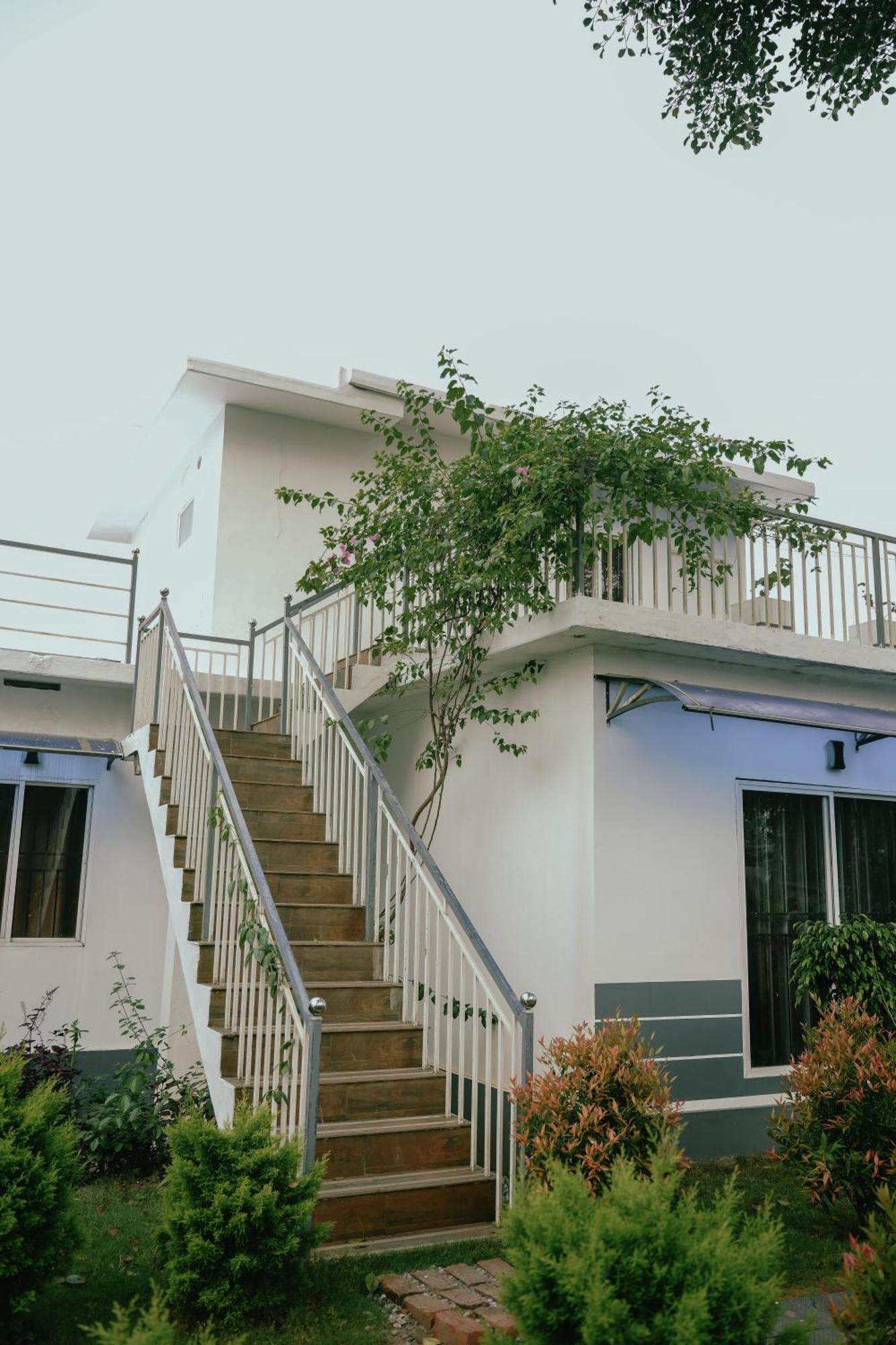 Haze Woods Resort Vaduvanchal Extérieur photo